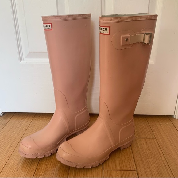 Hunter Boots Made in Scotland Light Pink Wellington Rain Boots - Picture 5 of 12